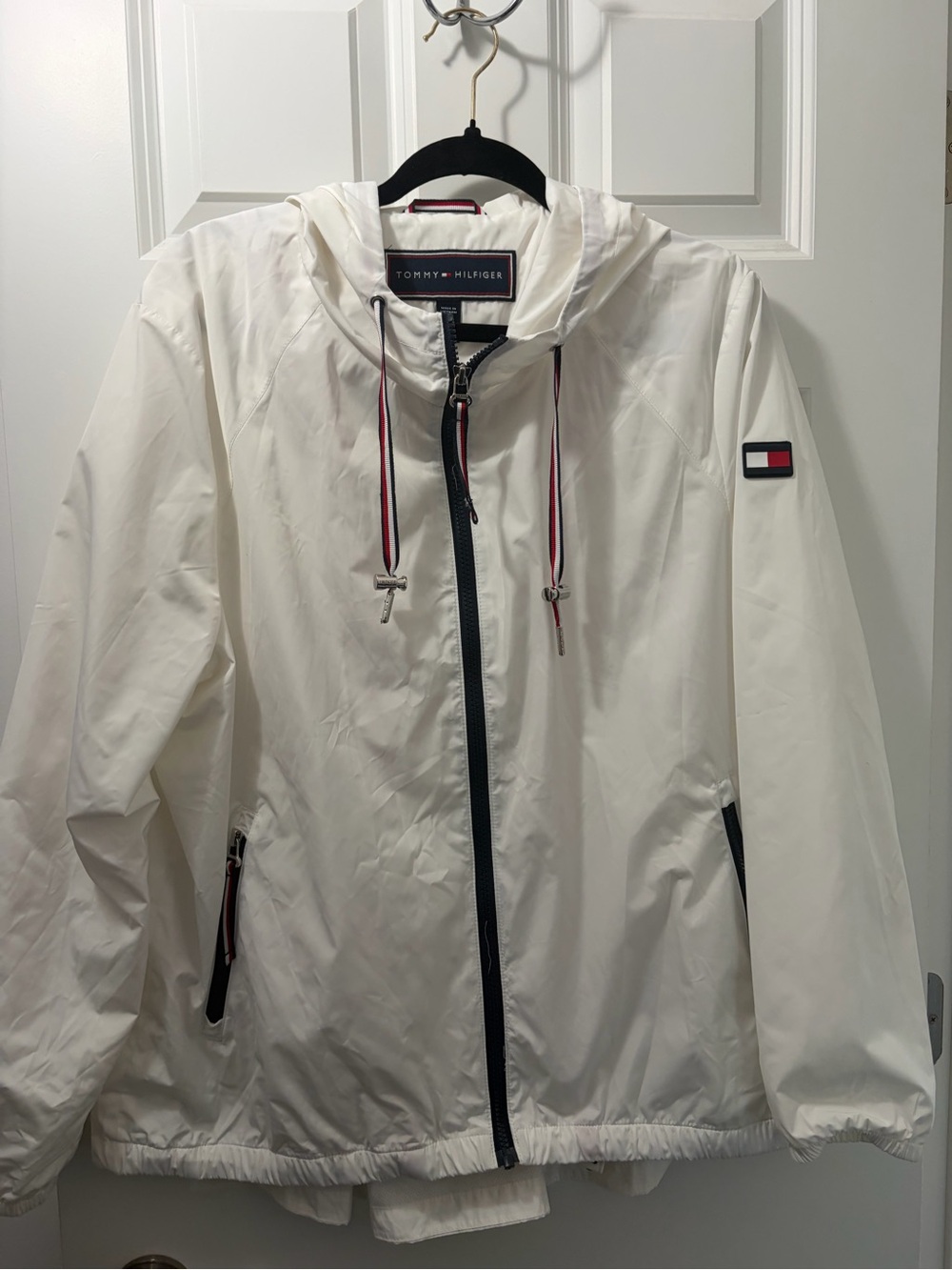 Tommy Hilfiger White Hooded Windbreaker with Navy Trim